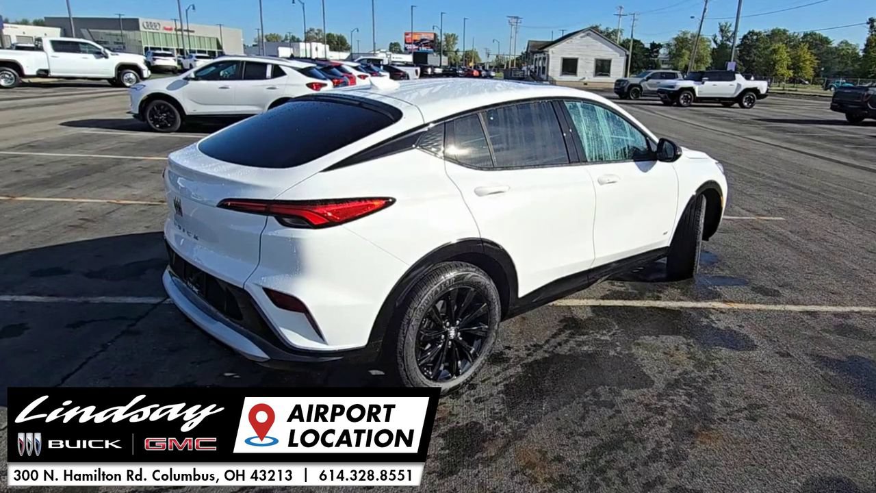 New 2026 Buick Envista Sport Touring w/ Convenience I Package FWD image 9