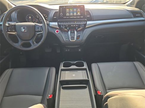 Used 2025 Honda Odyssey Sport-L image 15