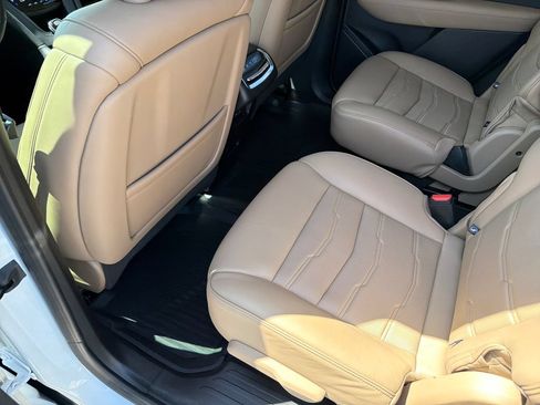 Used 2020 Cadillac XT6 Premium Luxury w/ Platinum Package AWD/4WD image 35