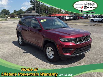 Used 2023 Jeep Grand Cherokee Laredo