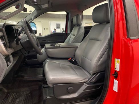 Certified 2023 Ford F350 XL w/ Snow Plow/Camper Package image 29