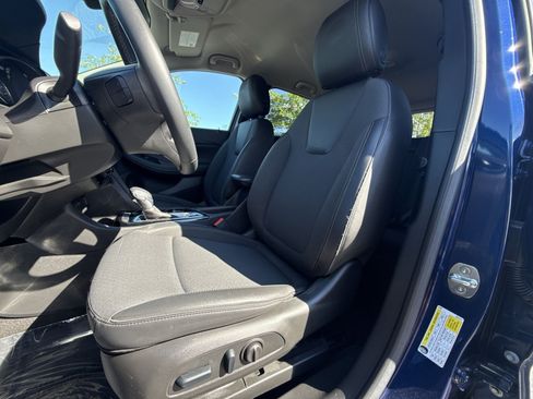 Used 2023 Buick Encore GX Select w/ Safety Package II FWD image 13