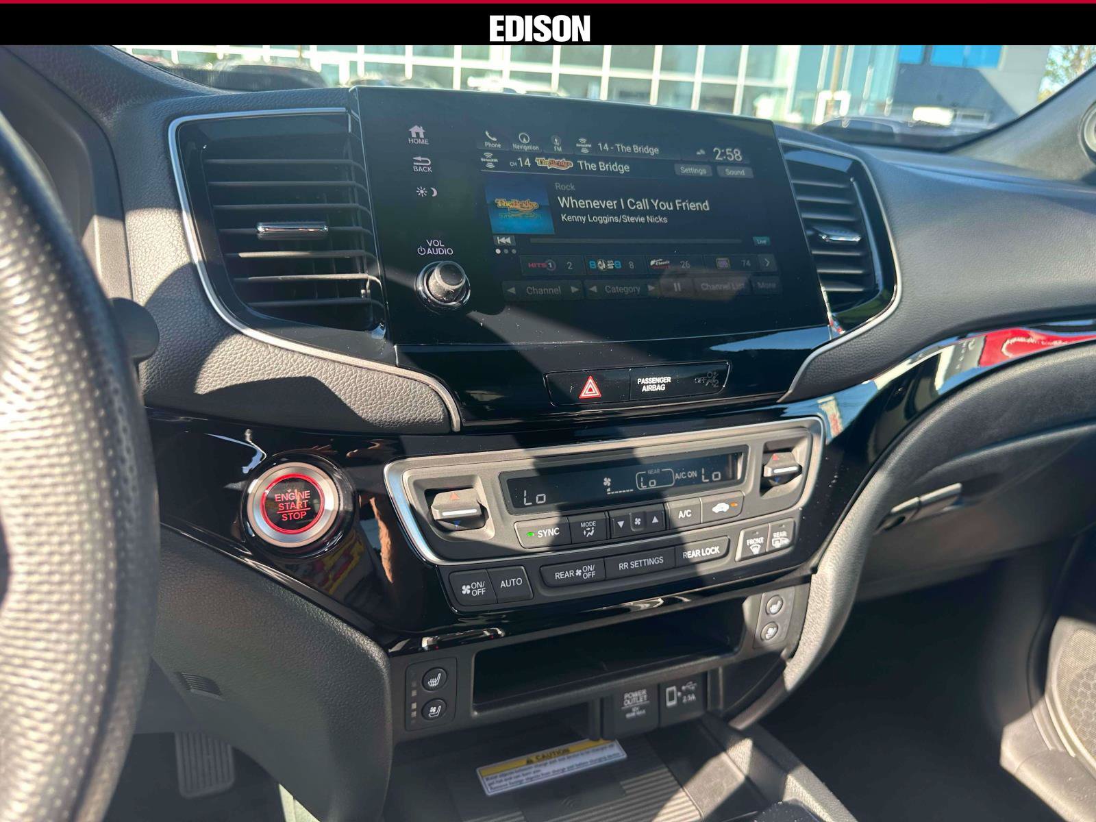 Used 2023 Honda Passport Elite image 30