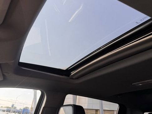 Used 2022 GMC Sierra 1500 Denali w/ Denali Reserve Package image 19