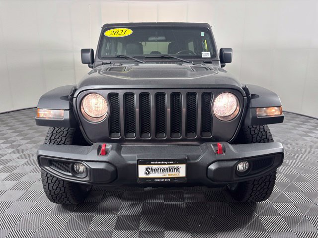 Used 2021 Jeep Wrangler Unlimited Rubicon w/ Cold Weather Group AWD/4WD image 32