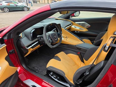 Used 2023 Chevrolet Corvette Stingray Premium Cpe w/ Body-Color Dual Roof Package image 27