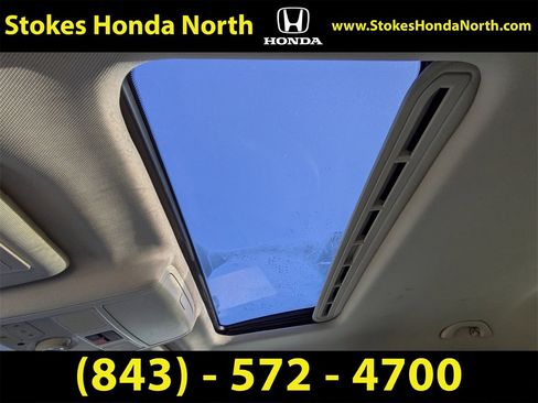 Used 2014 Volkswagen Passat TDI SEL Premium image 20