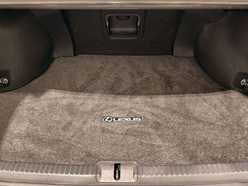 Used 2022 Lexus ES 350 w/ Premium Package image 10