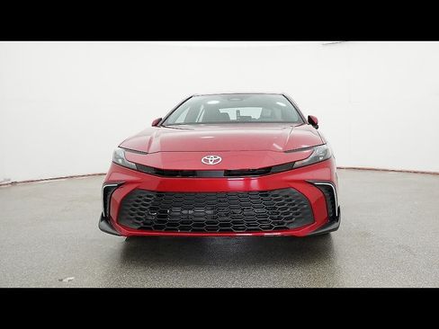 Used 2026 Toyota Camry SE FWD image 23
