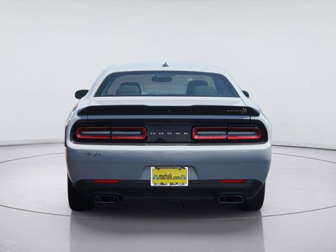 Used 2021 Dodge Challenger R/T Scat Pack RWD image 7