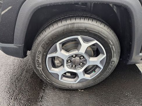 Used 2022 Jeep Compass Trailhawk w/ Trailhawk Elite Group image 28