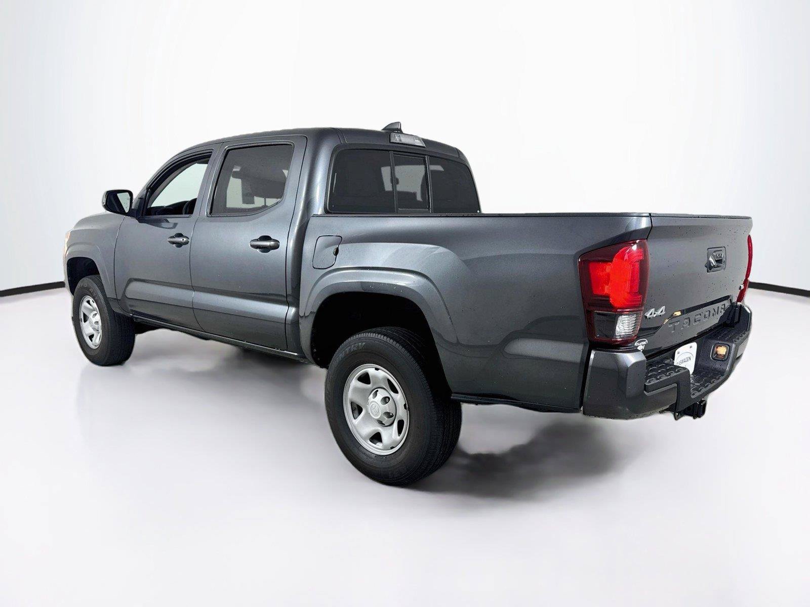 Used 2023 Toyota Tacoma SR AWD/4WD image 7