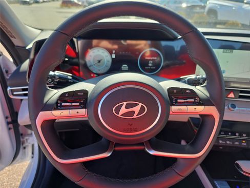New 2026 Hyundai Elantra Limited FWD image 14