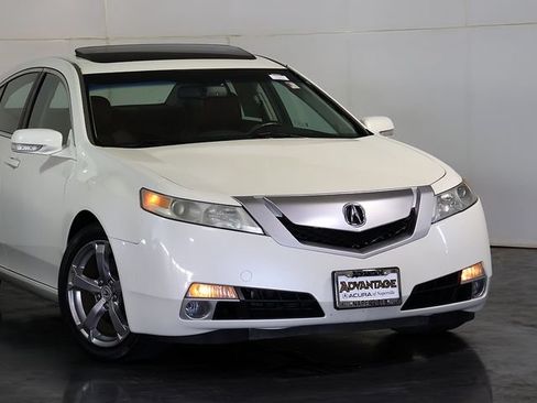 Used 2010 Acura TL SH-AWD image 6