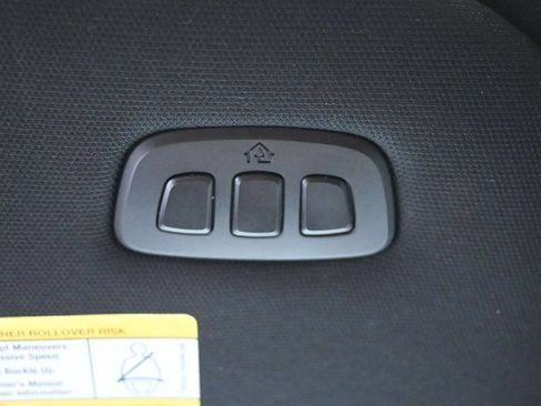 Used 2019 Ford Expedition Limited w/ Equipment Group 303A AWD/4WD image 28