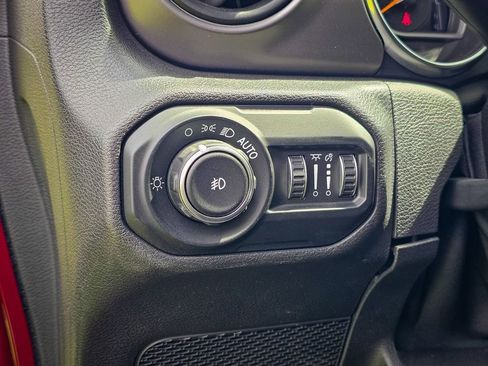 Certified 2021 Jeep Wrangler Unlimited Sport AWD/4WD image 12