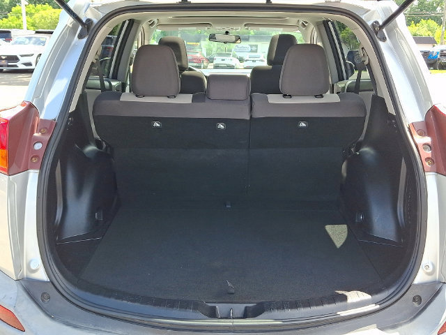 Used 2014 Toyota RAV4 XLE AWD/4WD image 30