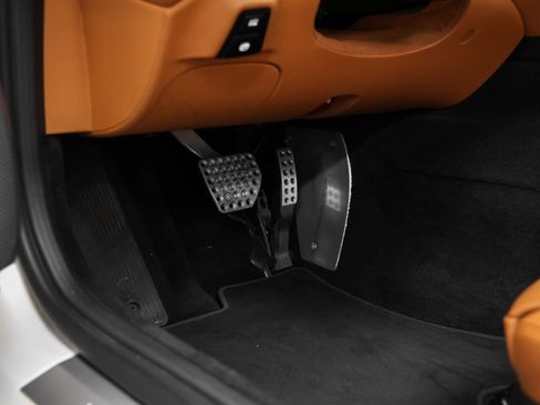 Certified 2024 Ferrari Roma Spider image 41