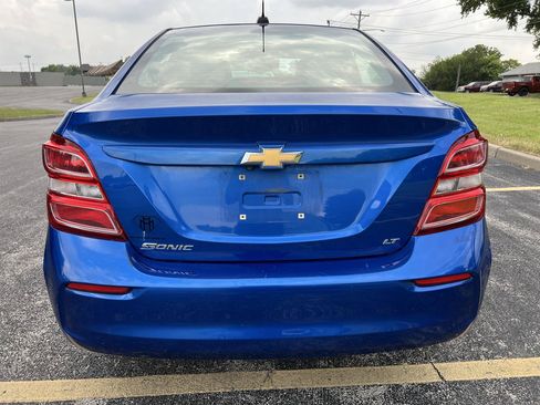 Used 2017 Chevrolet Sonic LT FWD image 4