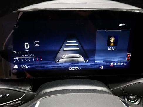 Used 2026 Chevrolet Equinox LT FWD image 30