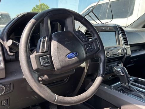 Used 2018 Ford F150 XLT w/ Equipment Group 302A Luxury AWD/4WD image 7