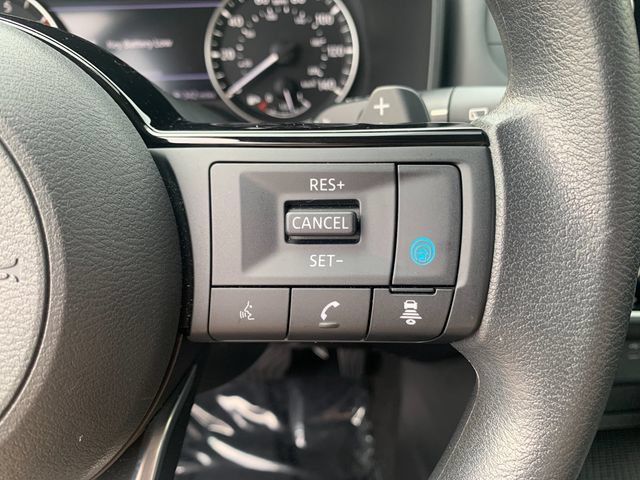 Used 2023 Nissan Rogue SV AWD/4WD image 27