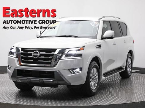 Used 2024 Nissan Armada SV RWD image 1