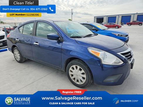 Used 2018 Nissan Versa SV FWD image 5