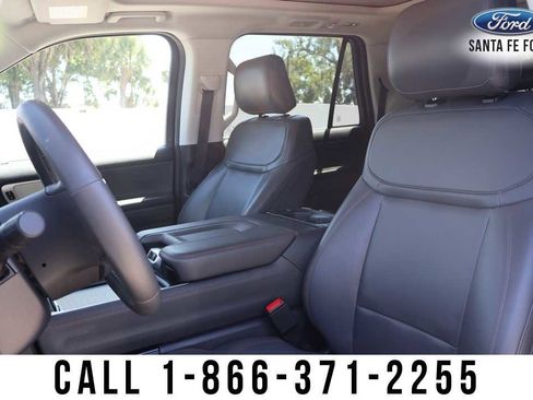 Used 2025 Ford Expedition Max Active image 13