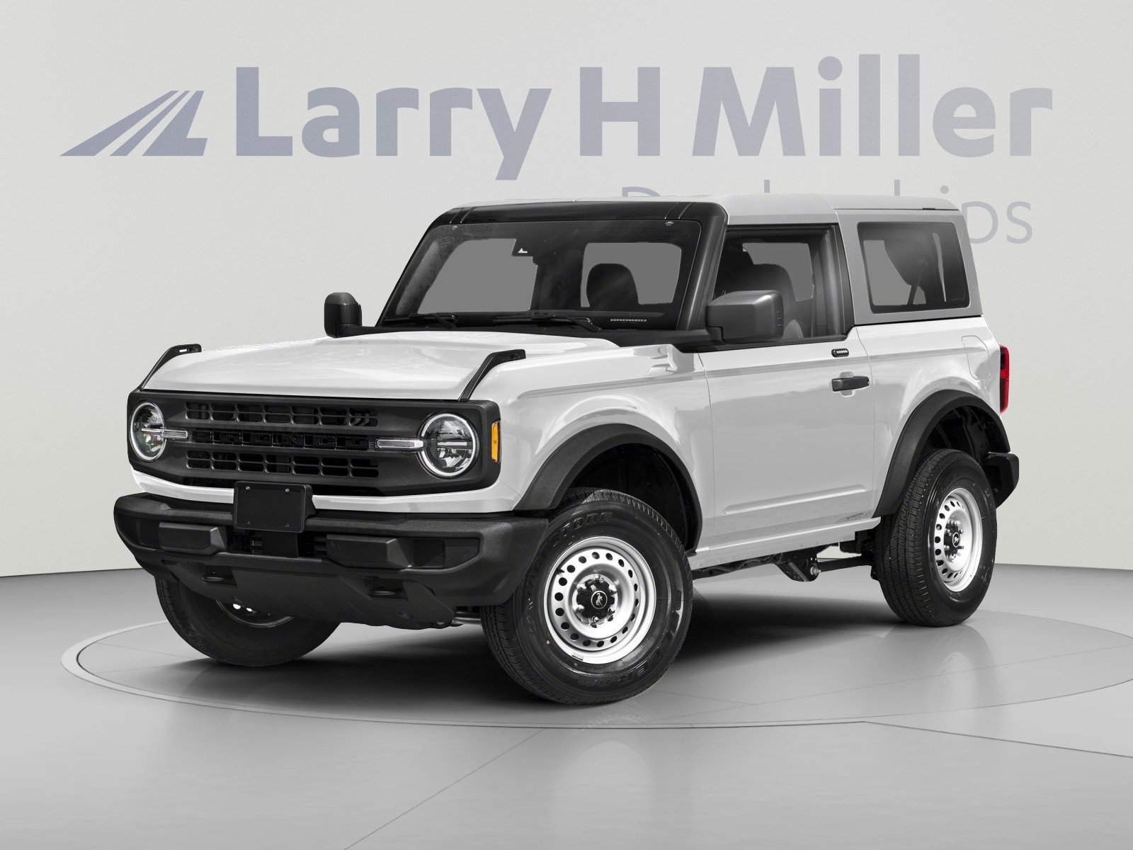 Used 2023 Ford Bronco 2-Door w/ Sasquatch Package AWD/4WD image 1