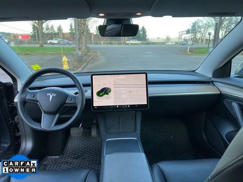 Used 2023 Tesla Model 3 Standard Range image 14