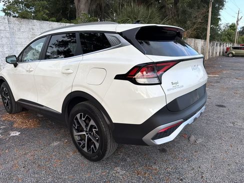 Certified 2024 Kia Sportage EX AWD/4WD image 6