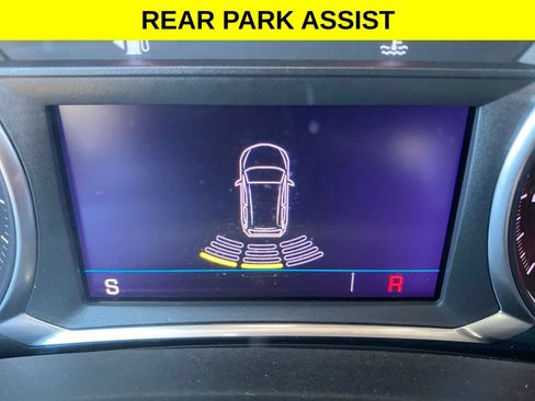 Used 2021 GMC Terrain SLE w/ Driver Convenience Package FWD image 15