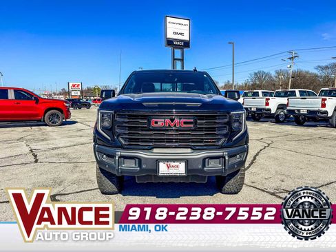 Used 2024 GMC Sierra 1500 AT4X w/ AT4X AEV Edition image 2