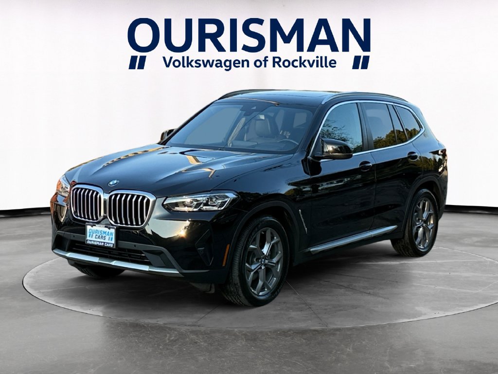 Used 2022 BMW X3 xDrive30i w/ Premium Package AWD/4WD image 2