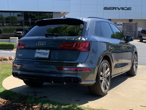 Used 2019 Audi SQ5 Premium Plus w/ Premium Plus Package AWD/4WD image 10