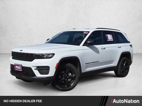 Used 2023 Jeep Grand Cherokee Altitude AWD/4WD image 1