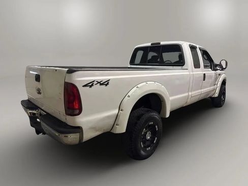 Used 2003 Ford F250 XL AWD/4WD image 3
