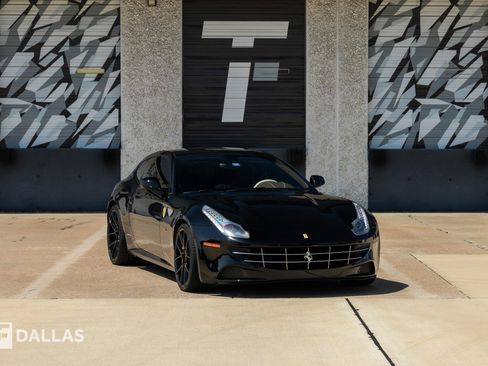 Used 2014 Ferrari FF AWD/4WD image 1