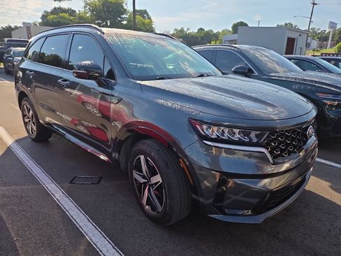 Used 2021 Kia Sorento S w/ Panoramic Sunroof Package FWD image 1