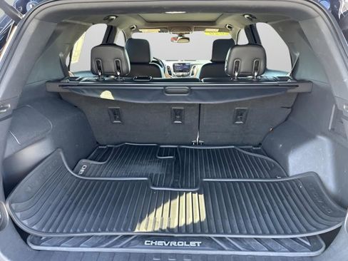 Used 2020 Chevrolet Equinox Premier image 32