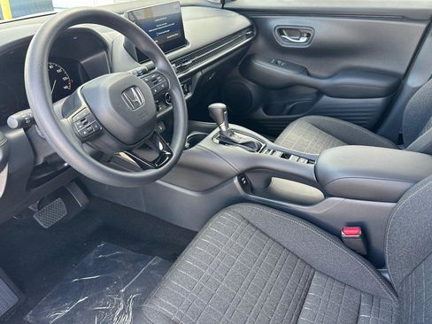New 2027 Honda HR-V LX image 9