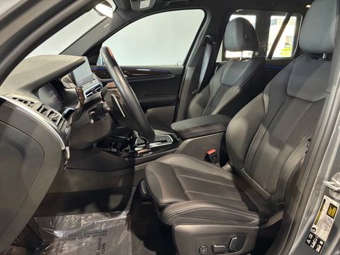 Used 2024 BMW X3 xDrive30i w/ Premium Package AWD/4WD image 11