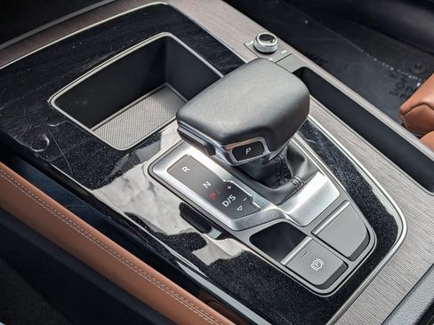 Used 2023 Audi Q5 2.0T Premium Plus w/ Premium Plus Package AWD/4WD image 21
