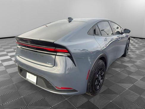 Used 2024 Toyota Prius LE image 7