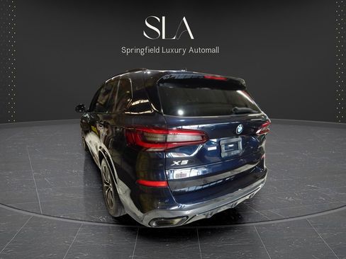 Used 2022 BMW X5 xDrive40i w/ M Sport Package AWD/4WD image 7