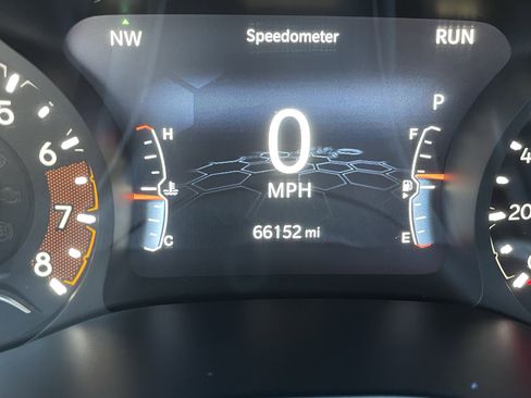 Used 2022 Jeep Compass Latitude image 30