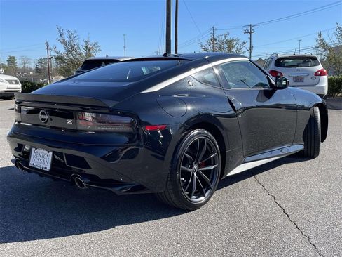 Used 2024 Nissan Z Performance w/ Floor Mat Package image 3