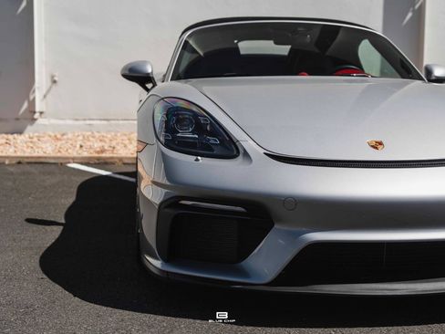 Used 2021 Porsche 718 Boxster Spyder RWD image 34