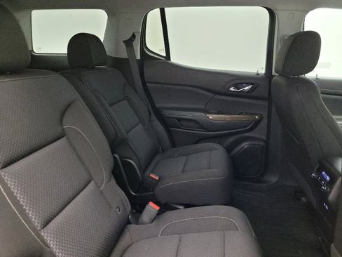 Used 2022 GMC Acadia SLE FWD image 19